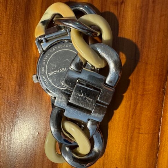 Michael Kors Silver & White Tortoise Shell Watch - Picture 5 of 5